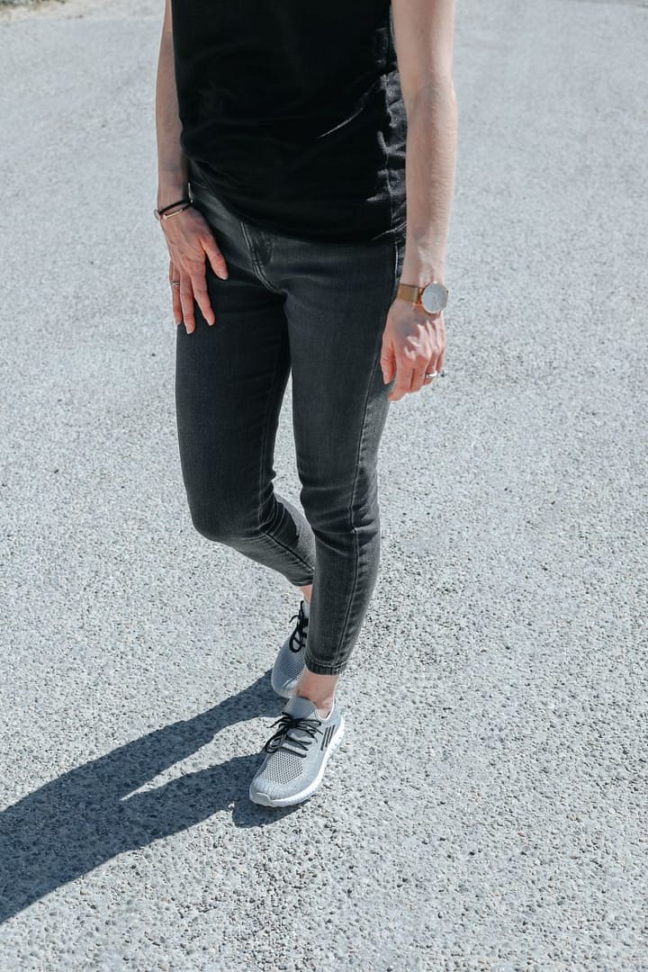 bernie-mev-extreme-light-grey-silver-20