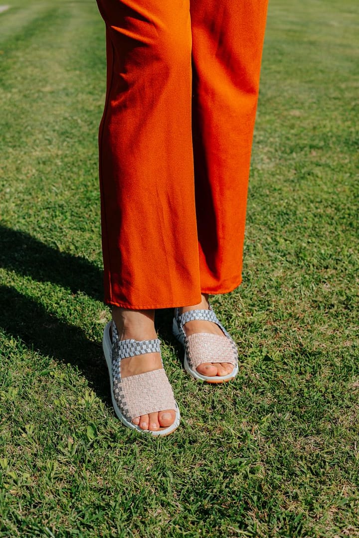 bernie-mev-tara-bay-mimosa-shimmer-89