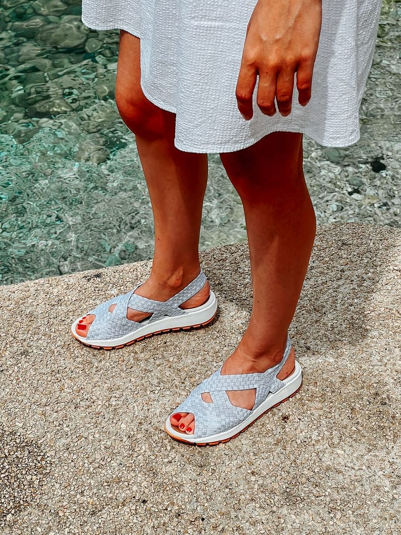 bernie-mev-tara-brighten-white-shimmer-94